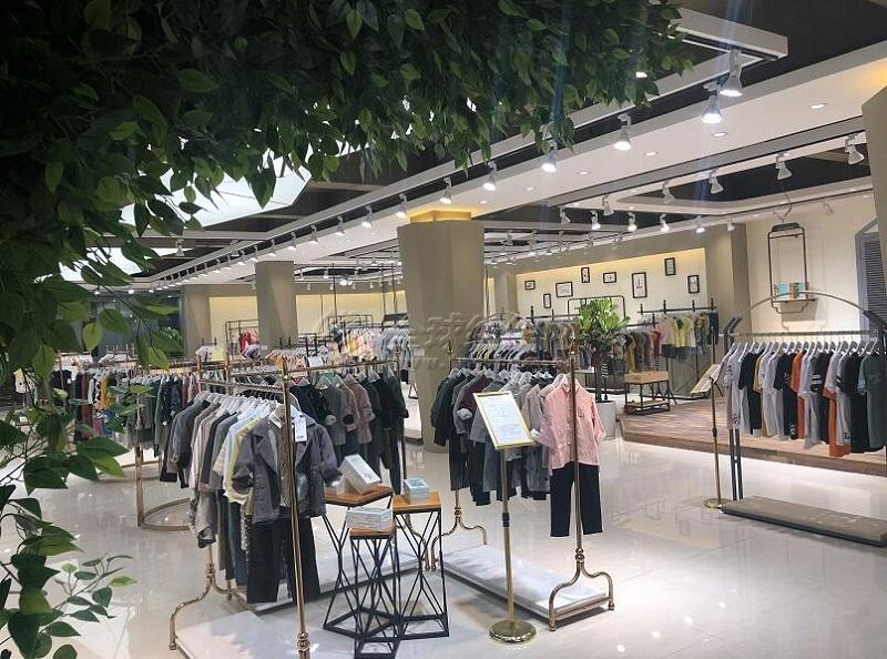 福州服装定制：时尚与个性的完美邂逅